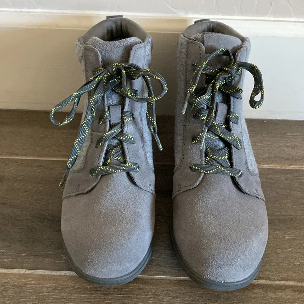Sorel new without